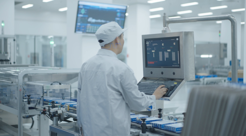 云南白藥集團打造全球首座中醫藥健康品“燈塔工廠”，引領行業數字化轉型新篇章